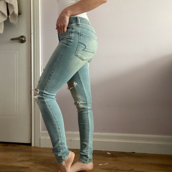 American Eagle Jeans - Picture 5 of 12